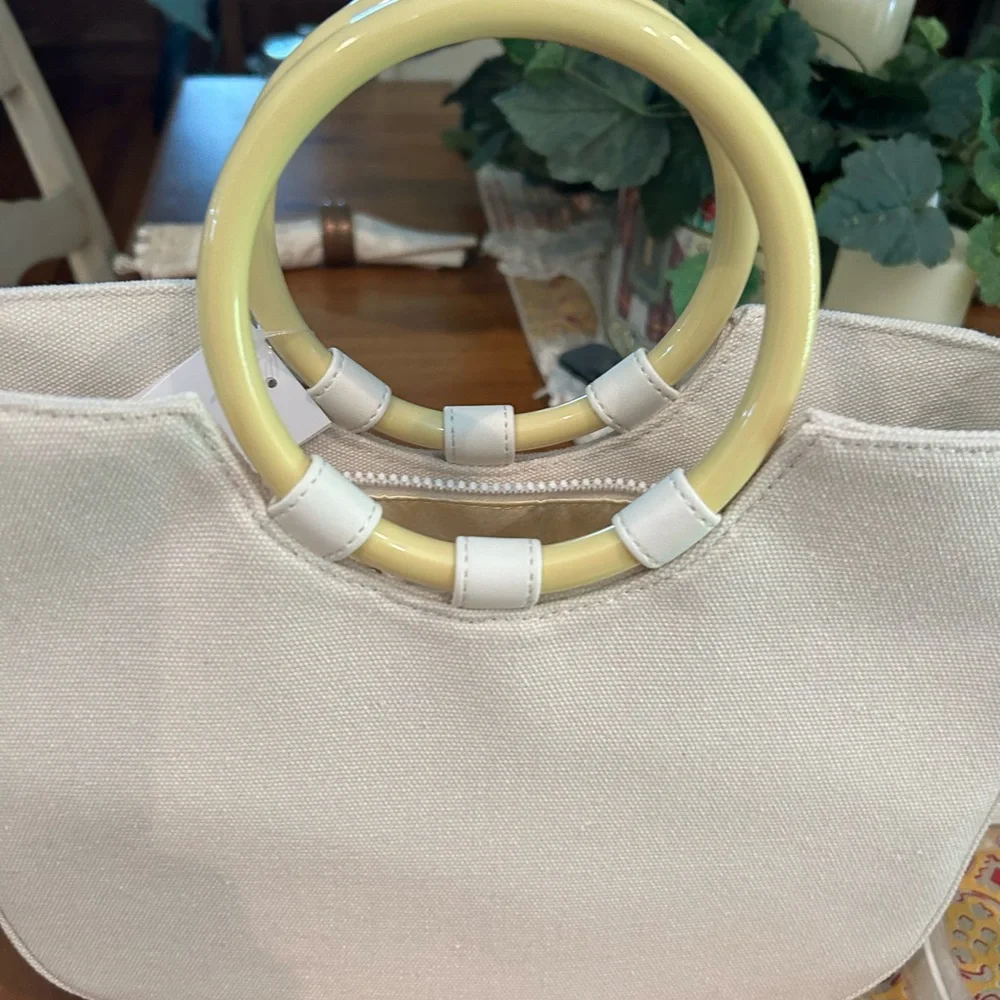 Betsey Johnson Cream Floral Handbag - Picture 5 of 7